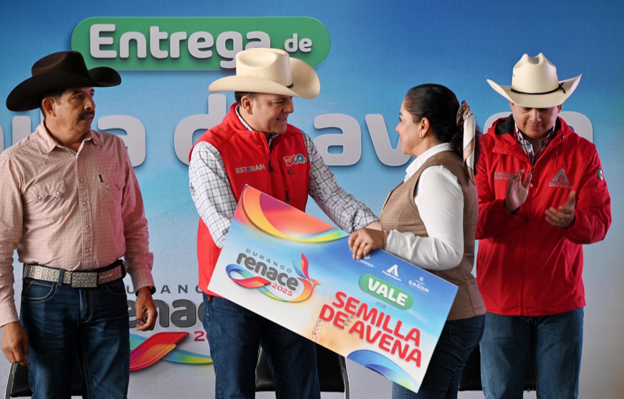 Productores de la sierra duranguense reconocen respaldo oportuno de Esteban, con apoyos que ayudan de verdad.
